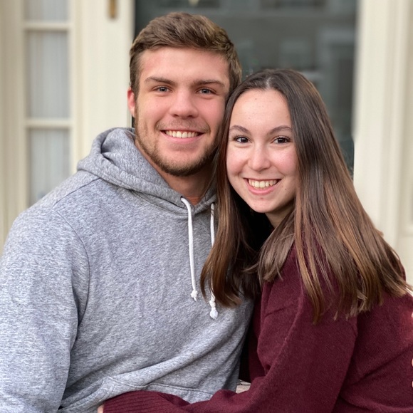 Meet your Posher, Julie - Picture 1 of 1